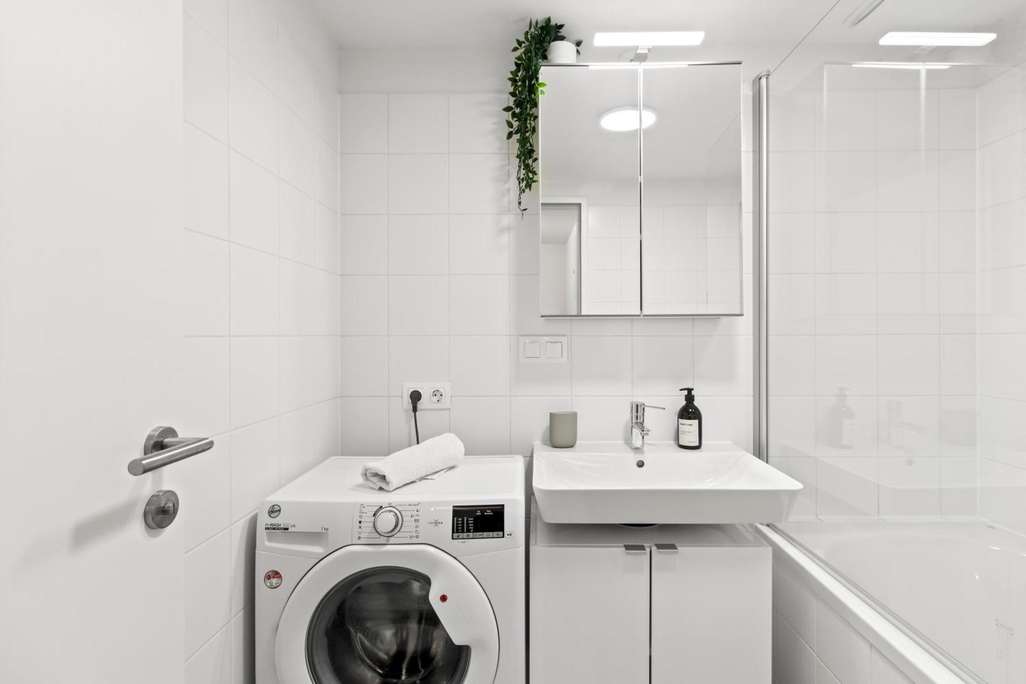 Balcony Apartment I 50 M² I Near City Center Viyana Dış mekan fotoğraf