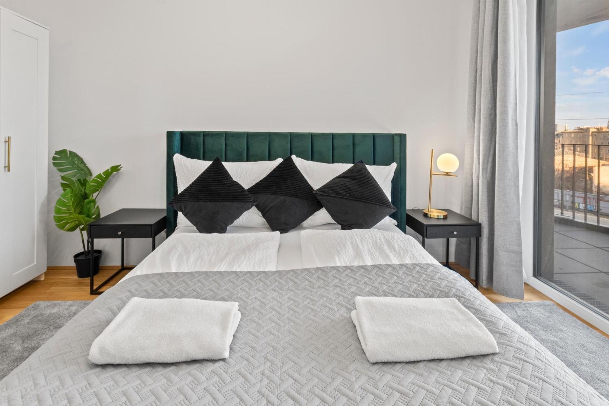 Balcony Apartment I 50 M² I Near City Center Viyana Dış mekan fotoğraf