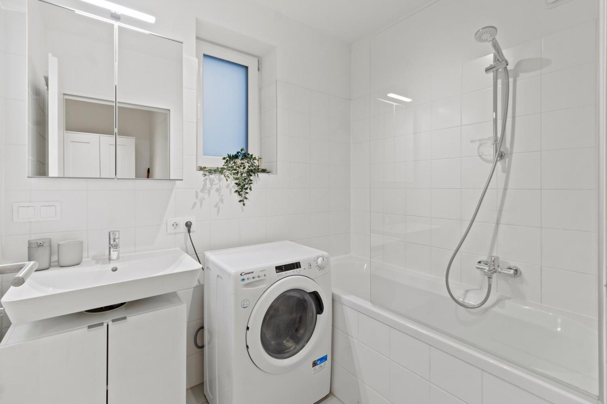 Balcony Apartment I 50 M² I Near City Center Viyana Dış mekan fotoğraf