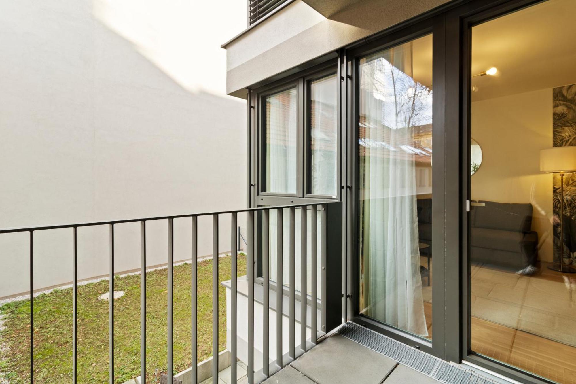 Balcony Apartment I 50 M² I Near City Center Viyana Dış mekan fotoğraf